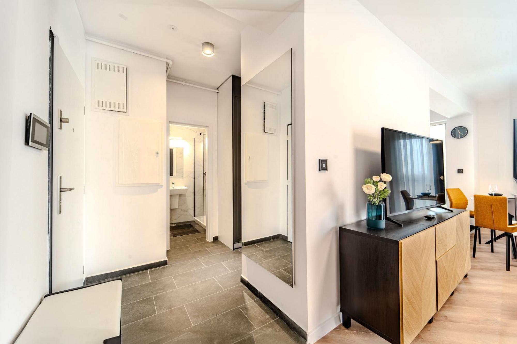 Smart Home - Gloria Apartment Avenue - By Openhouse 티미쇼아라 외부 사진